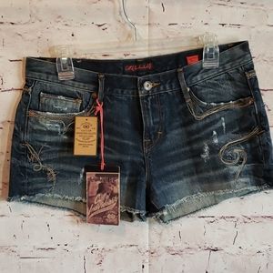 Cult of Individuality Tantra embroidered shorts!